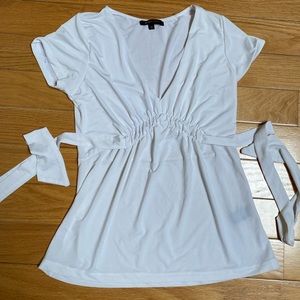 BCBG MAXAZria WHITE TOP